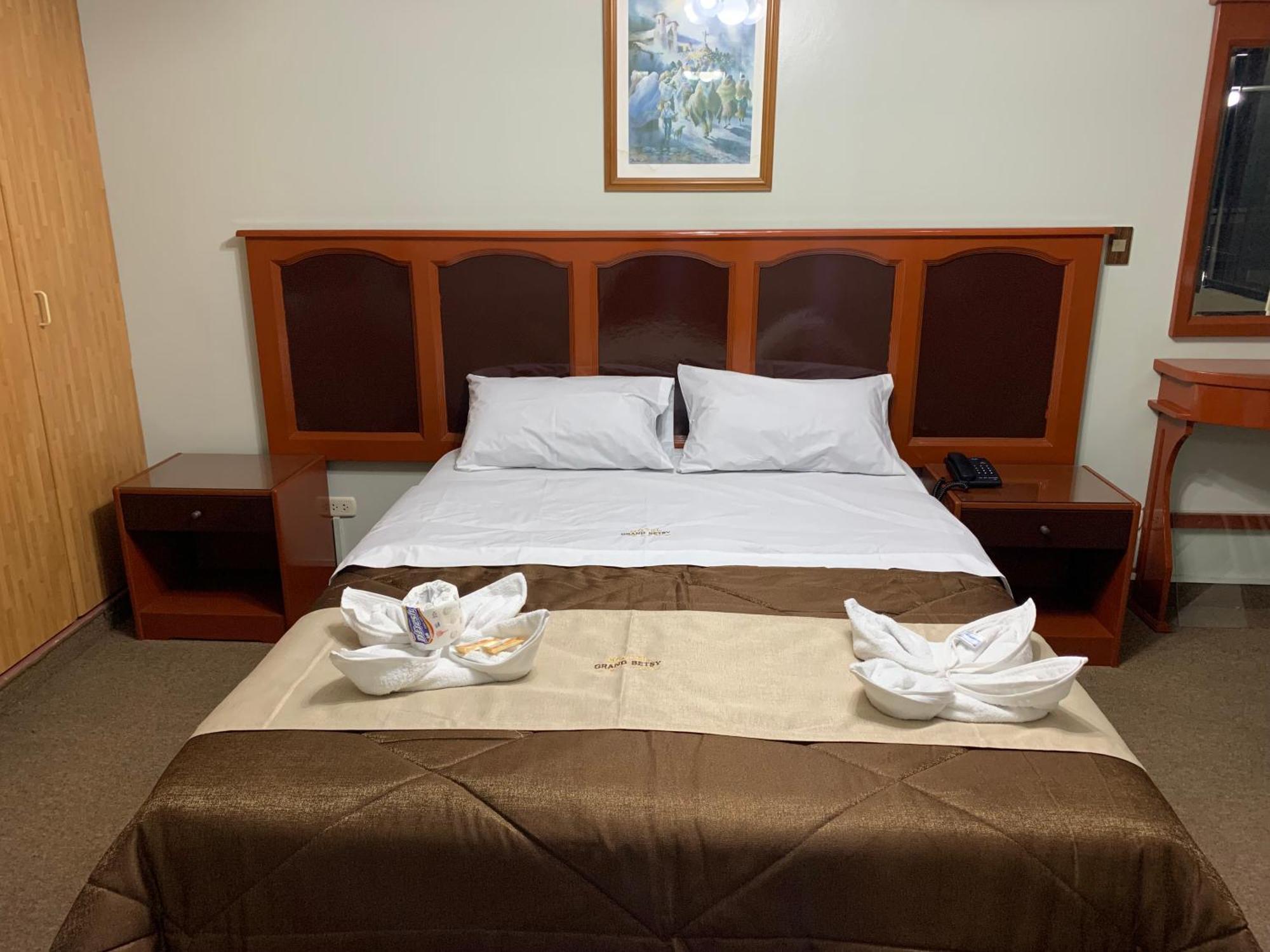 Grand Hotel Betsy Lima Bagian luar foto