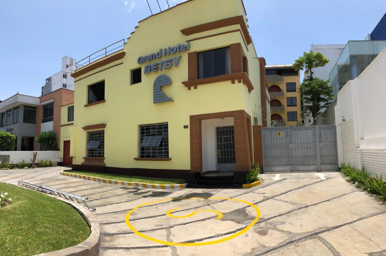 Grand Hotel Betsy Lima Bagian luar foto