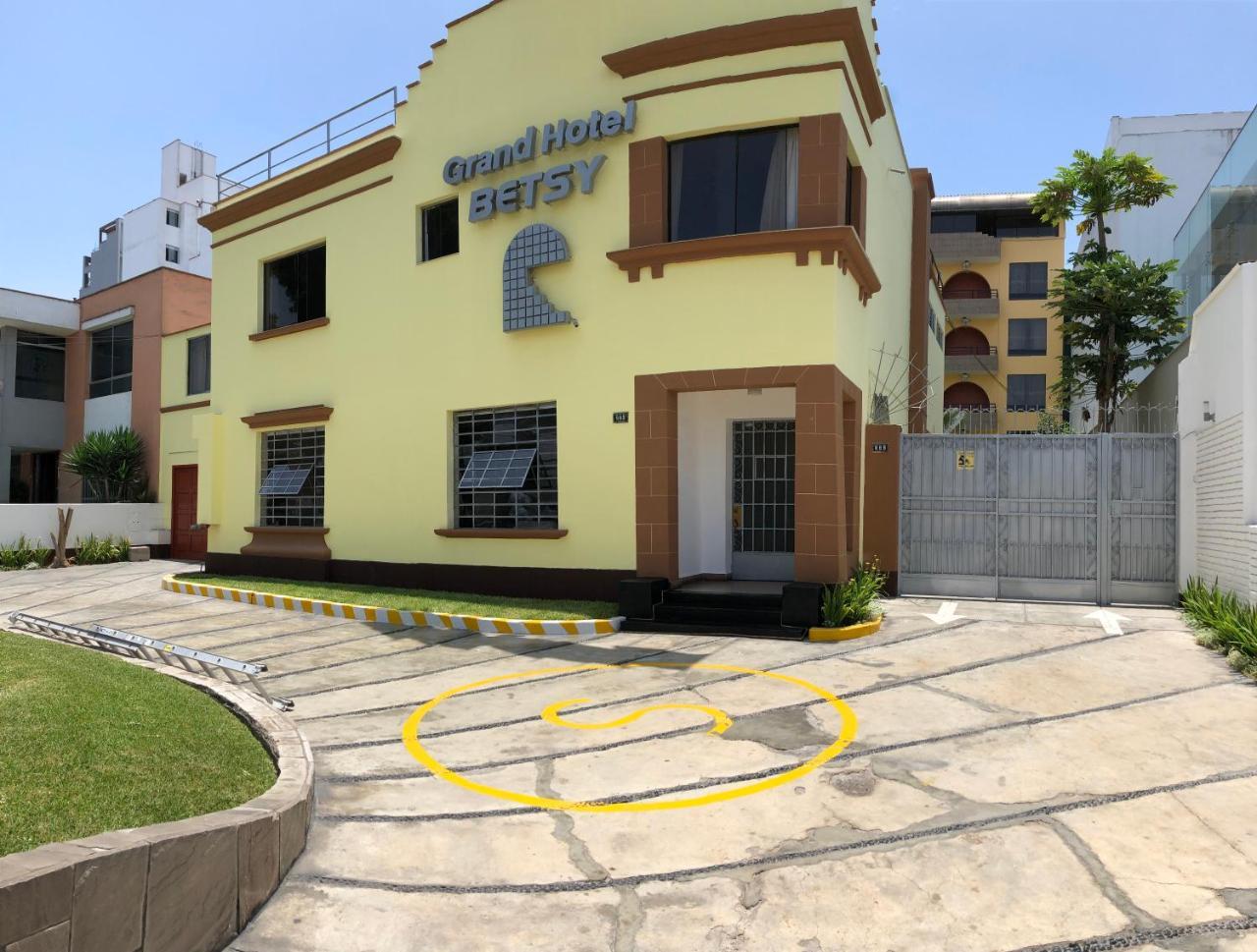 Grand Hotel Betsy Lima Bagian luar foto