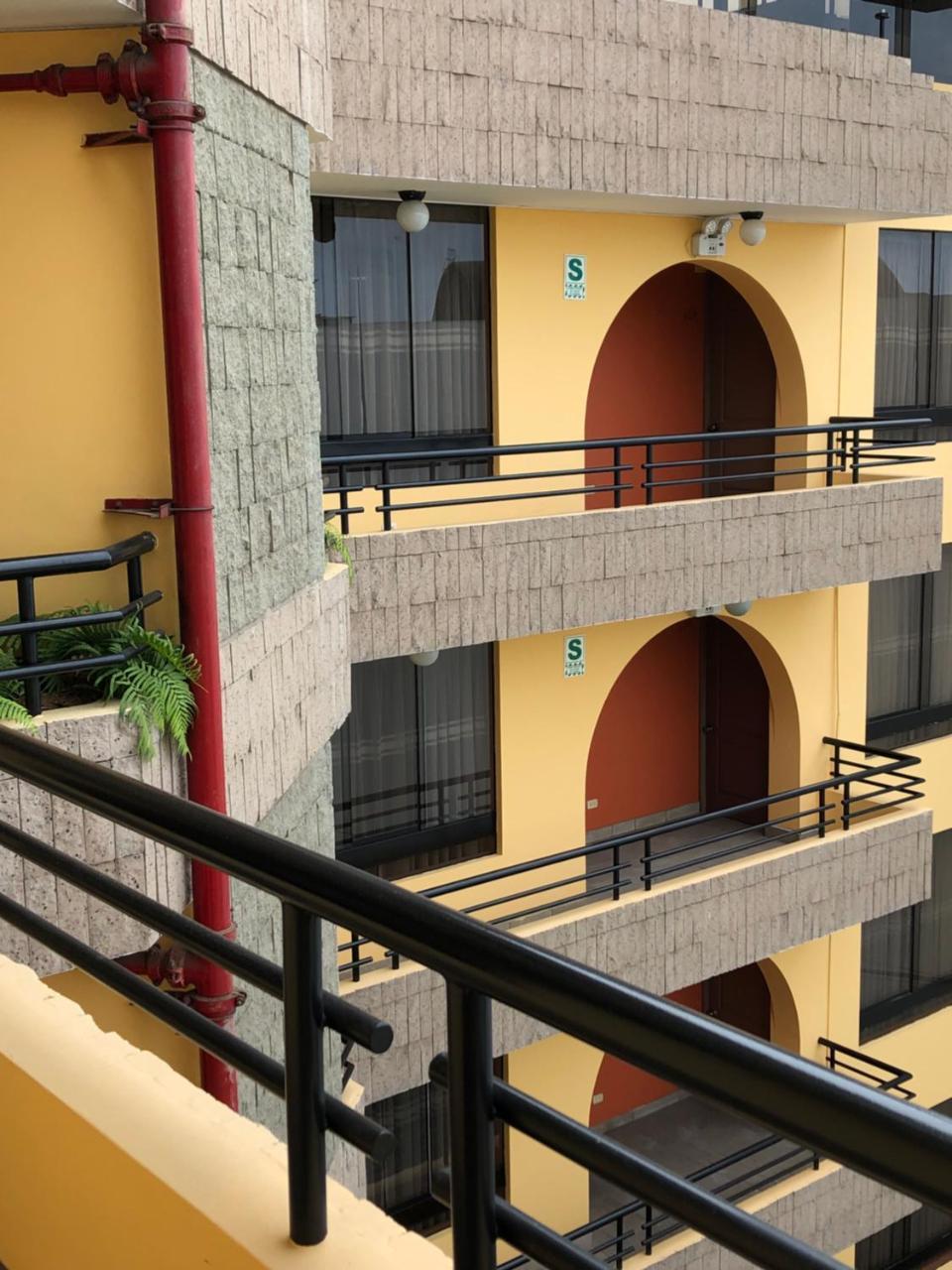 Grand Hotel Betsy Lima Bagian luar foto