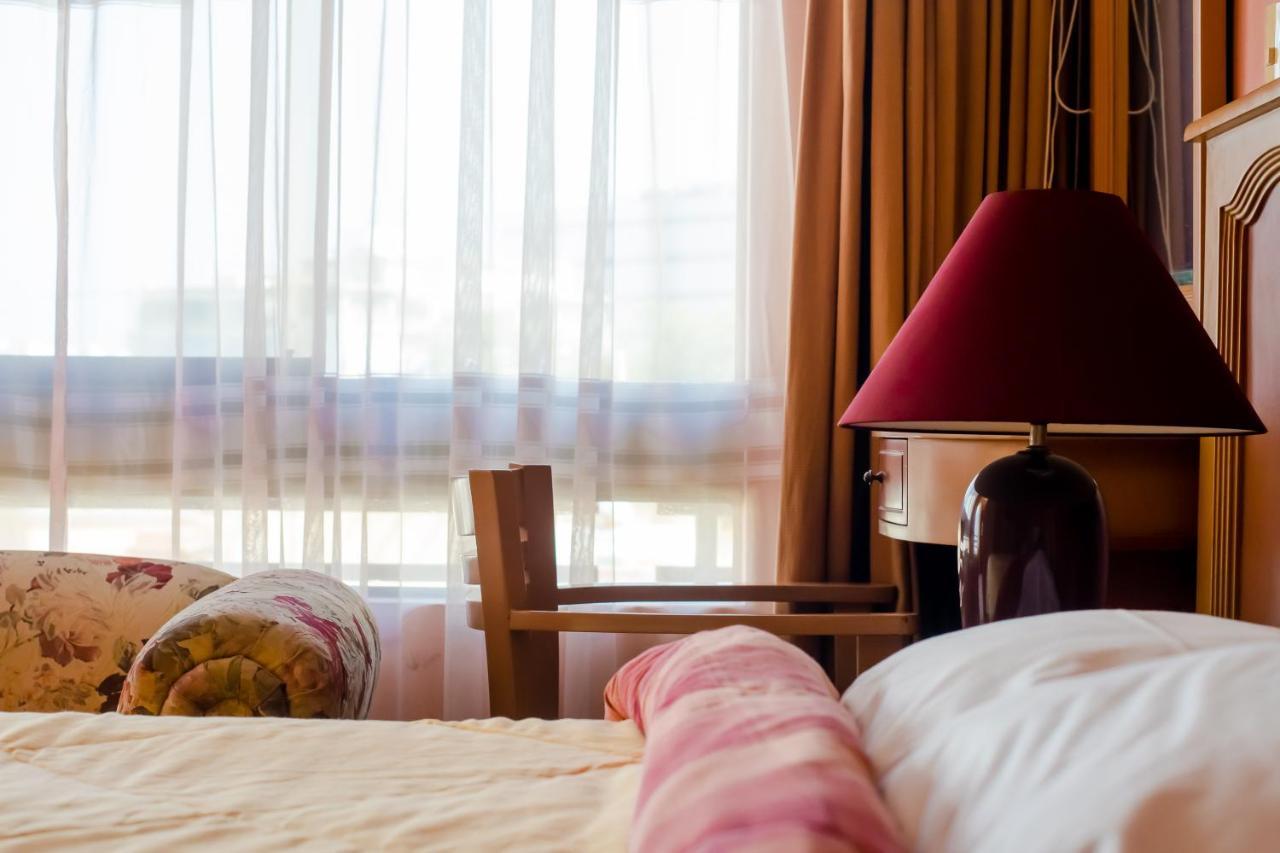 Grand Hotel Betsy Lima Bagian luar foto